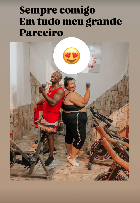 Influenciadora compartilhou registros ao lado da família por Reprodução | Instagram