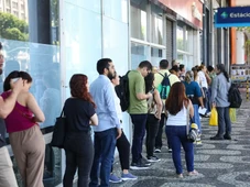 Imagem - Prefeitura abre concurso público com 183 vagas imediatas e salários de até R$ 9,4 mil