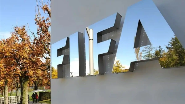 A estratégia da FIFA que está salvando o bolso dos brasileiros na reta final do mundial