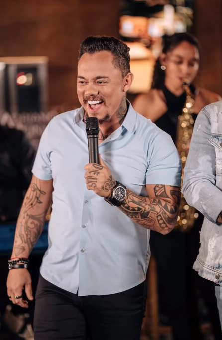 Cantor sertanejo Adriano Muniz por Reprodução | Instagram