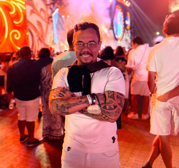 Cantor sertanejo Adriano Muniz por Reprodução | Instagram