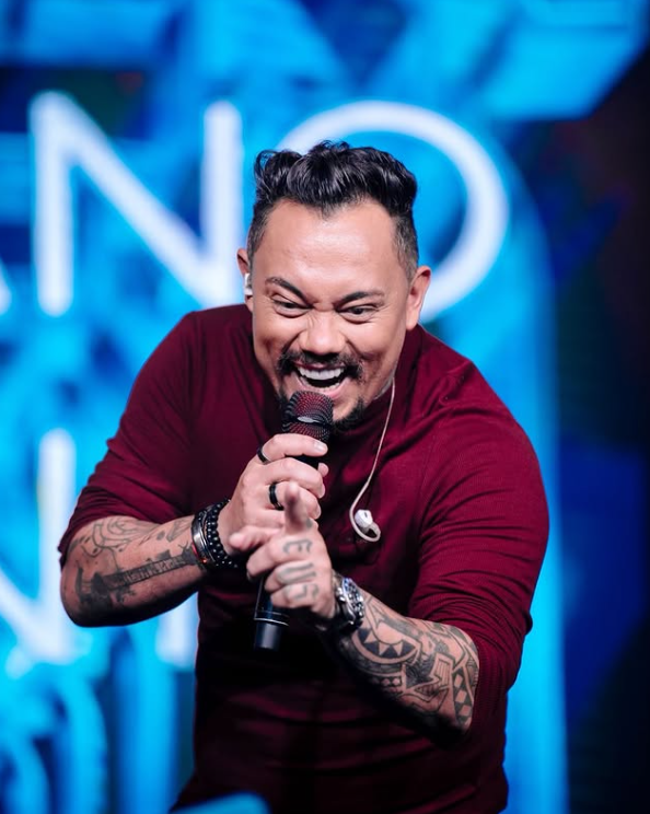 Cantor sertanejo Adriano Muniz por Reprodução | Instagram