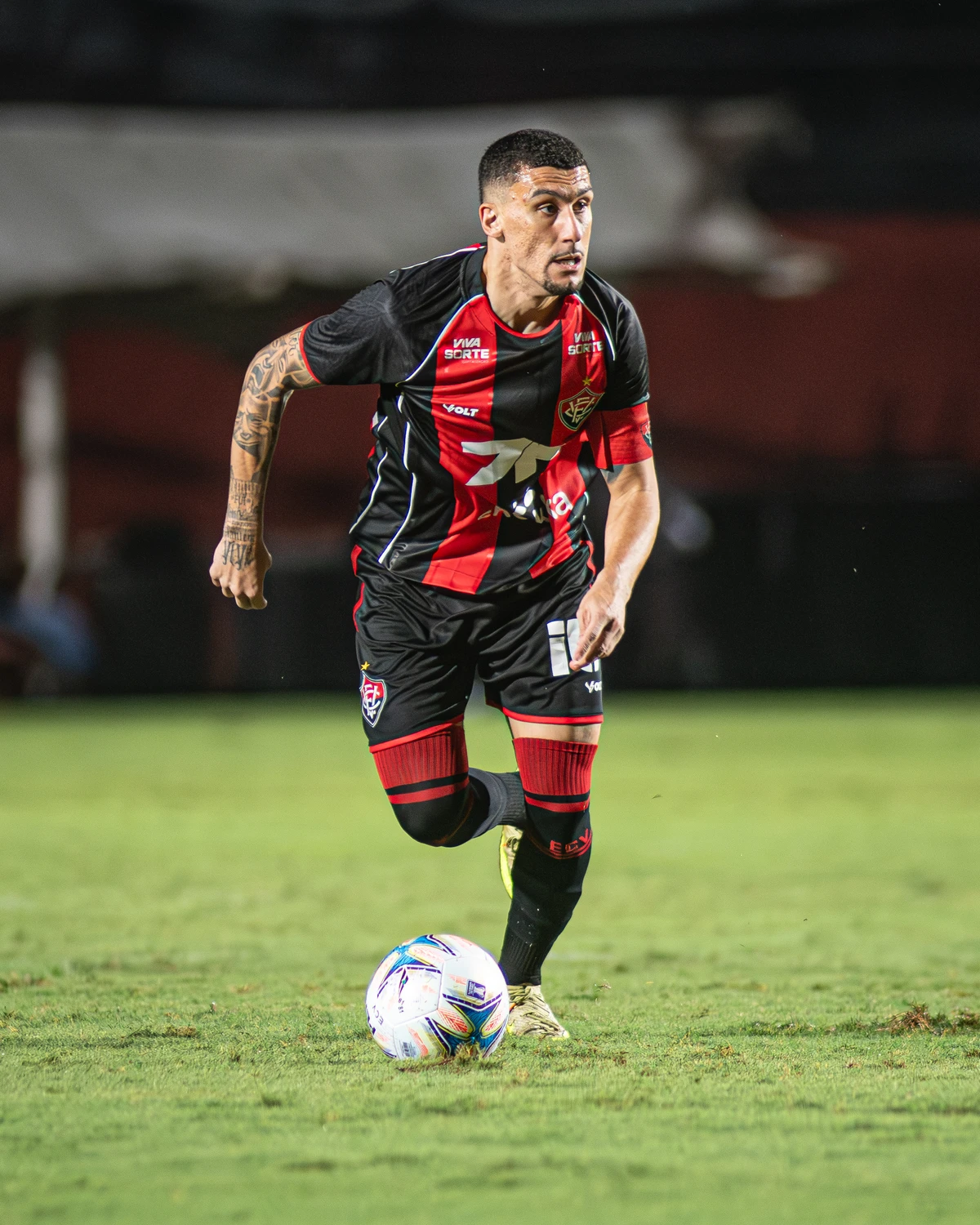Baralhas em ação pelo Vitória  por Victor Ferreira/ECV