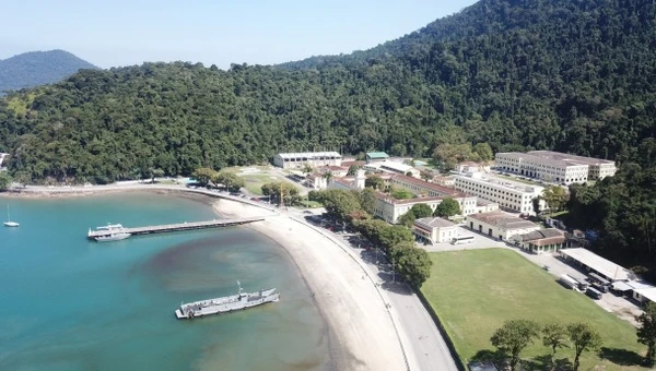 Escola Naval da Marinha por Divulgação