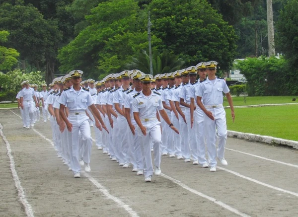 Escola Naval da Marinha por Divulgação