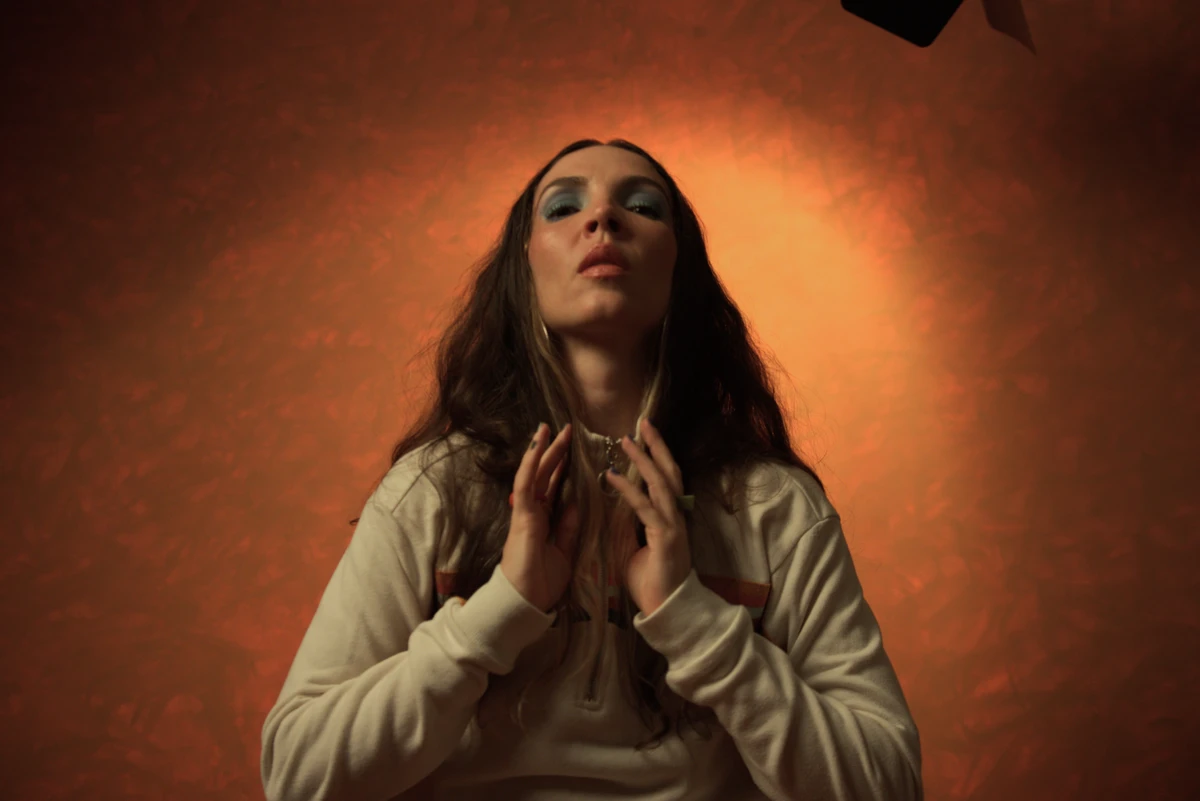 Lívia Nery por Vitória Carvalho/Divulgação