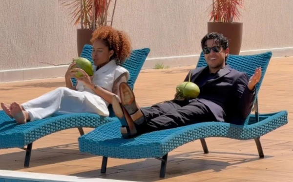 Mansão de Sthefane Matos e Kevi Jonny na Bahia tem piscina com cascata e vale R$ 12 milhões por Reprodução