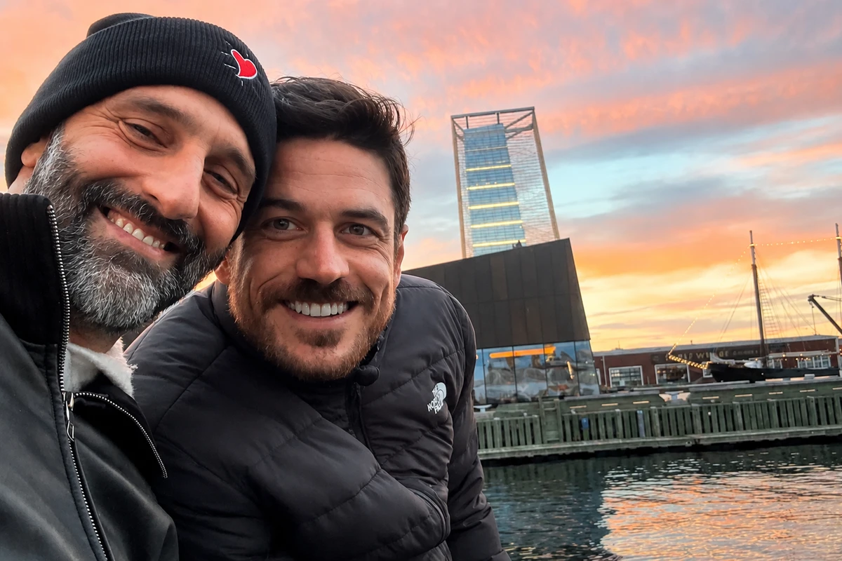 Marcos Pigossi e o marido