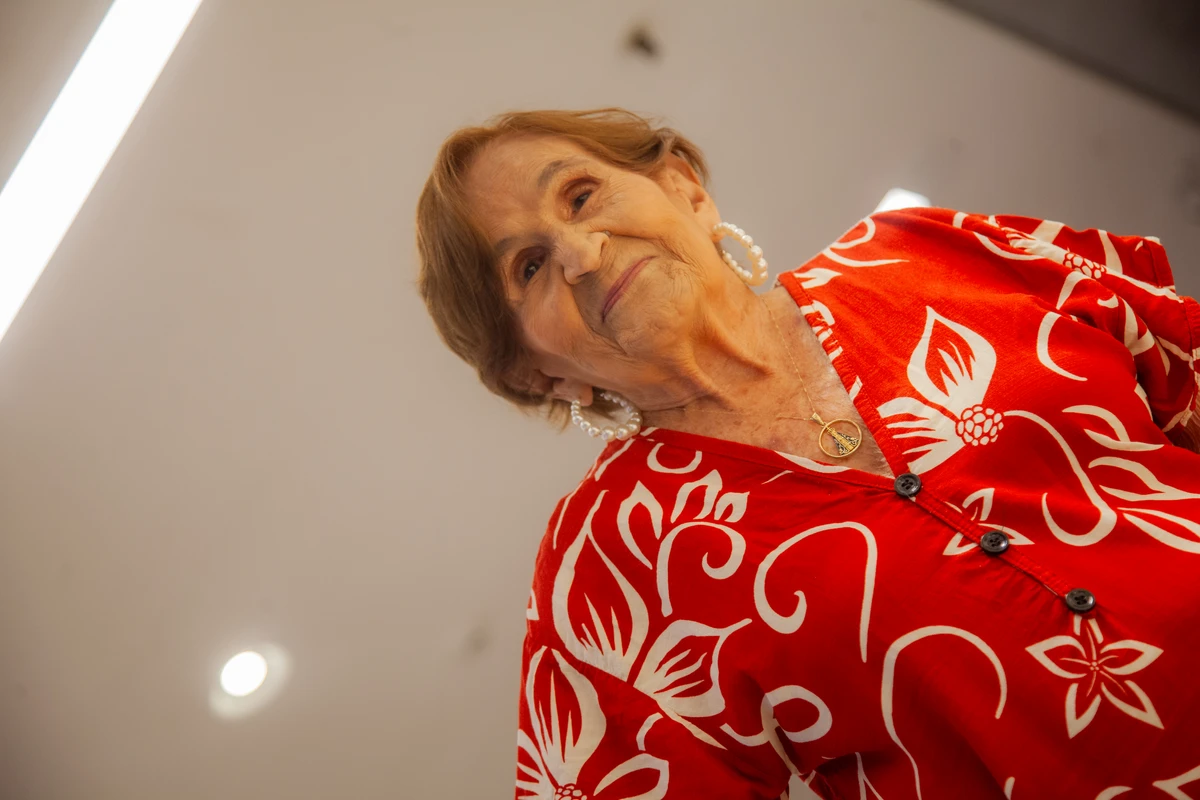 'Não estou convencida de que sou velha' por Sora Maia/CORREIO