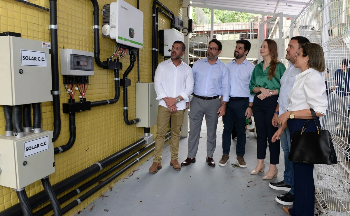 Nova usina solar é instalada na Estação da Lapa  por Otávio Santos/Secom PMS