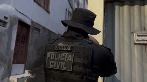 Polícia Civil deflagra operação contra organização criminosa no Complexo do Nordeste de Amaralina por Divulgação/ Ascom-PCBA