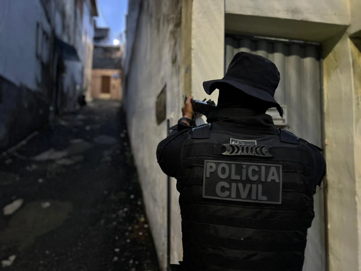 Polícia Civil deflagra operação contra organização criminosa no Complexo do Nordeste de Amaralina por Divulgação/ Ascom-PCBA