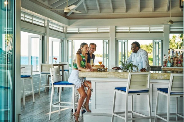 Resort das Bahamas que virou cenário de James Bond tem diárias acima de R$ 15 mil por Reprodução/Booking