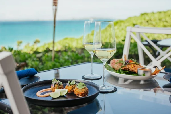 Resort das Bahamas que virou cenário de James Bond tem diárias acima de R$ 15 mil por Reprodução/Booking
