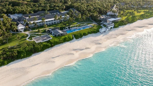 Resort das Bahamas que virou cenário de James Bond tem diárias acima de R$ 15 mil por Reprodução/Booking