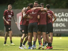 Imagem - Em busca de vencer a primeira como visitante, Vitória encara o Fluminense no Maracanã