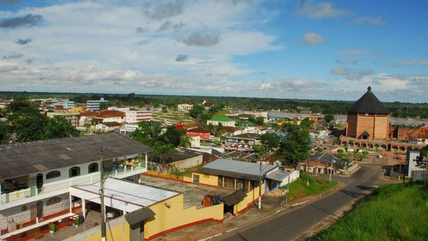 A cultura, a língua e até o ritmo de vida se misturam por Agência de Notícias do Acre/ Wikimedia Commons