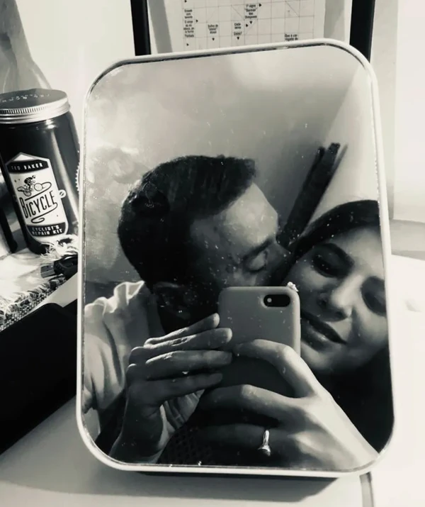 Casal se conheceu na casa de Caetano Veloso por Reprodução | Instagram