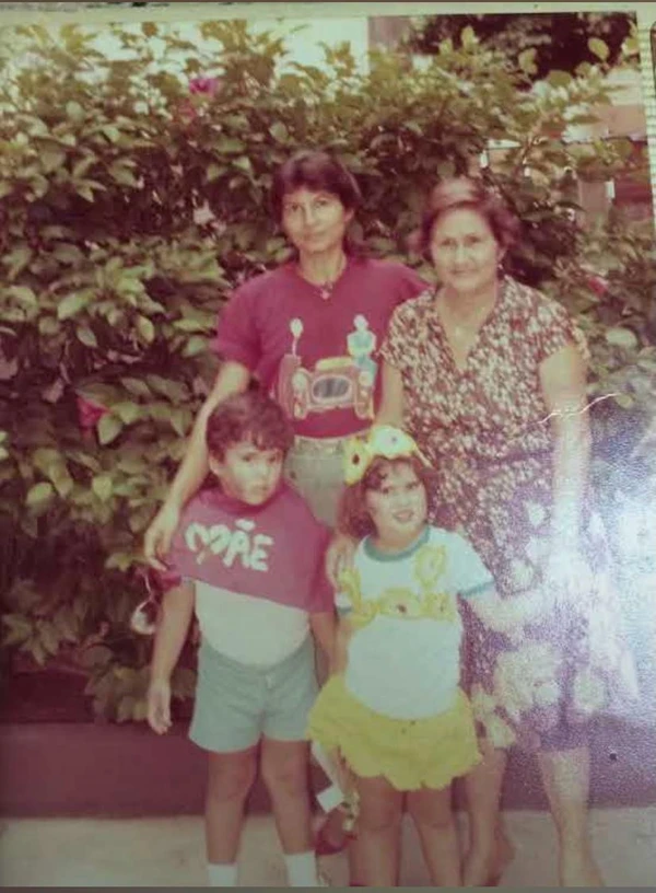 Baiana de 103 anos toma Coca-Cola todos os dias e diz: 'Me sinto como se tivesse 40, 50 anos' por Acervo pessoal