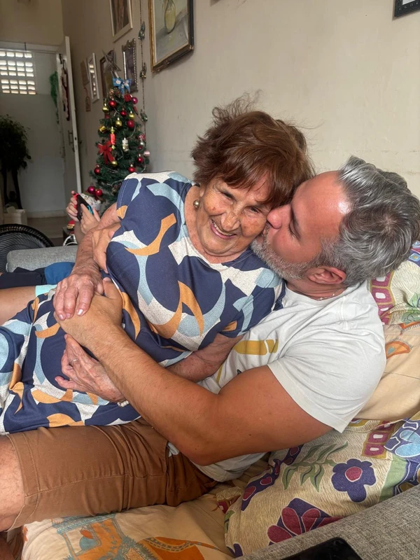 Baiana de 103 anos toma Coca-Cola todos os dias e diz: 'Me sinto como se tivesse 40, 50 anos' por Acervo pessoal