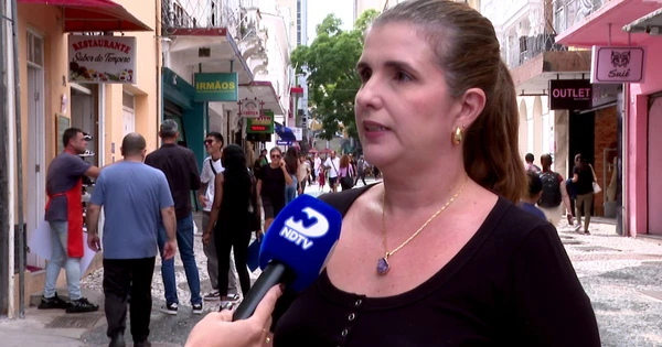 Karoliny de Abreu Souza por Reprodução