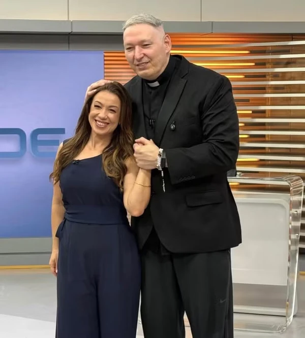 Padre Marcelo Rossi  por Reprodução/Instagram