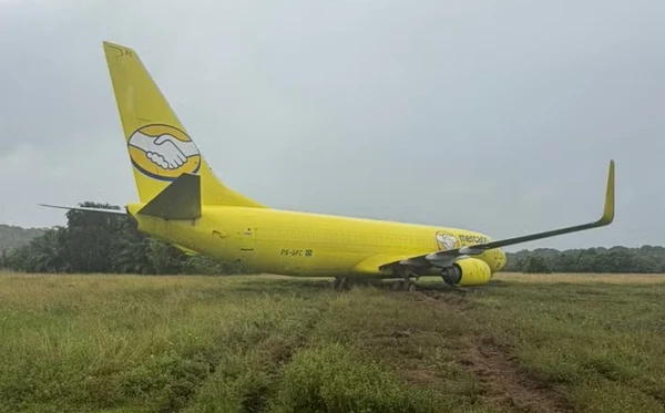 Avião cargueiro da Gol saiu da pista após pouso em Salvador