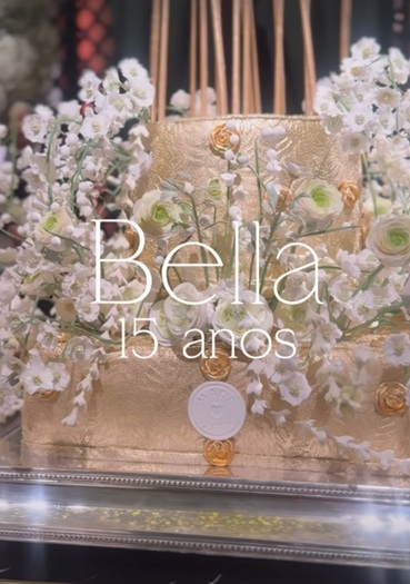 Festa de 15 anos de Isabella, filha de Kaká e Carol Celico por Reprodução/Instagram