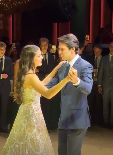 Festa de 15 anos de Isabella, filha de Kaká e Carol Celico por Reprodução/Instagram