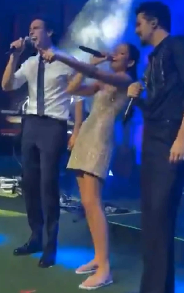 Kaká canta com sua filha, Isabella, e Luan Santana  por Reprodução