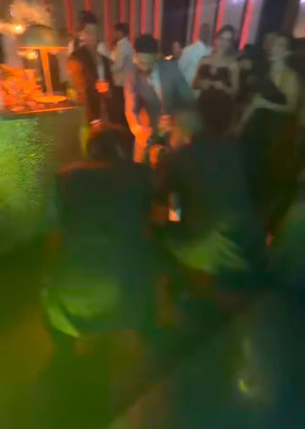Kaká dança "Beijinho no Ombro" com Doda Miranda por Reprodução
