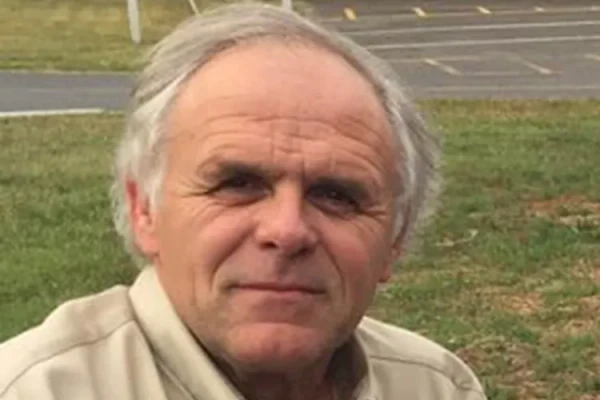 Ron Shinnick por Reprodução
