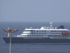 Imagem - Passageiros de cruzeiro com surto de hantavírus desembarcam em ilha espanhola