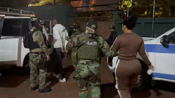 Líder de facção foi preso com a mulher na Bolívia por Reprodução