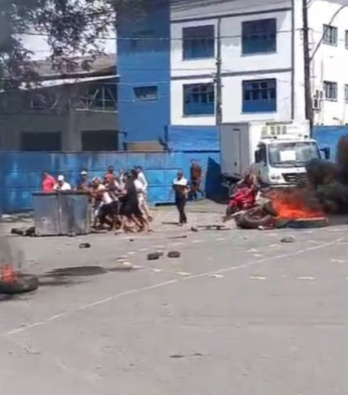 Protesto após morte em Valéria por Reprodução