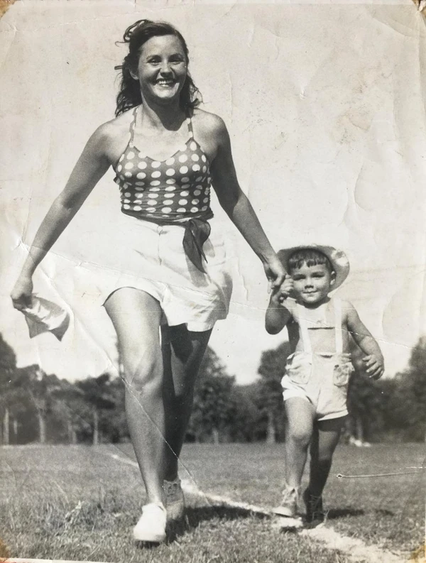 Zélia Gattai e Paloma Amado por Acervo Pessoal