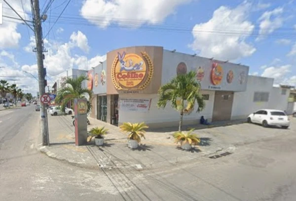 A panificadora Coelho, que funcionou por 48 anos no Ponto Central, encerrou as atividades em 2021 por Google Street View