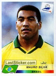 Mauro Silva (1998) - Tituar no tetra em 94, foi deixado de fora da Copa por opção de Zagallo por LastSticker/Reprodução 