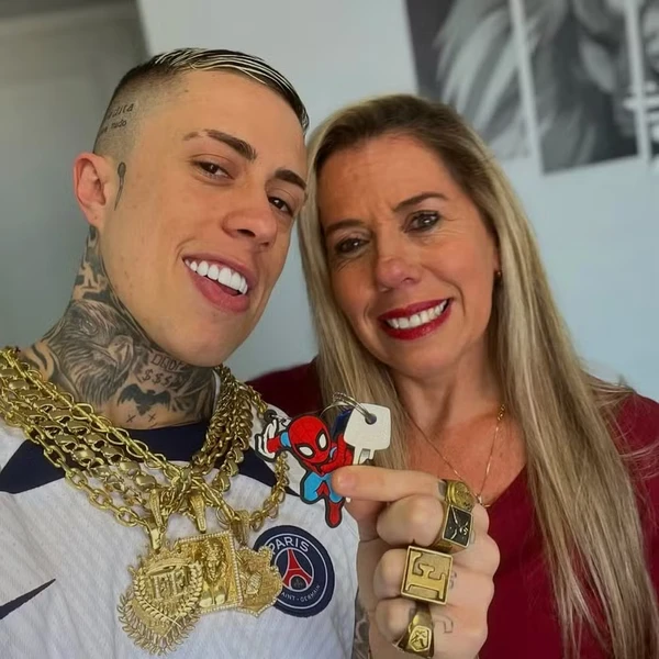 MC Daniel e a mãe por Reprodução