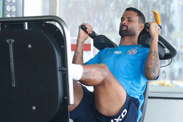 Wilian José lesionou o tornozelo contra o Cruzeiro e é dúvida para o jogo contra o Cruzeiro