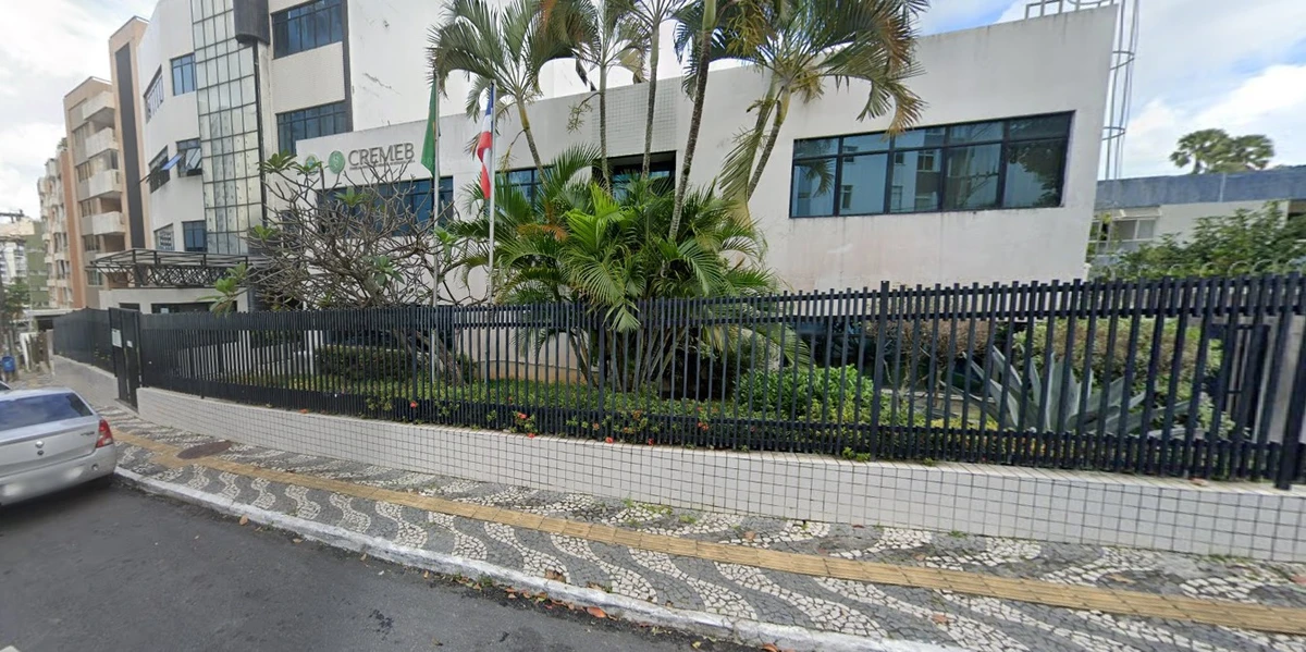 Antiga sede do Cremeb, na Barra por Reprodução