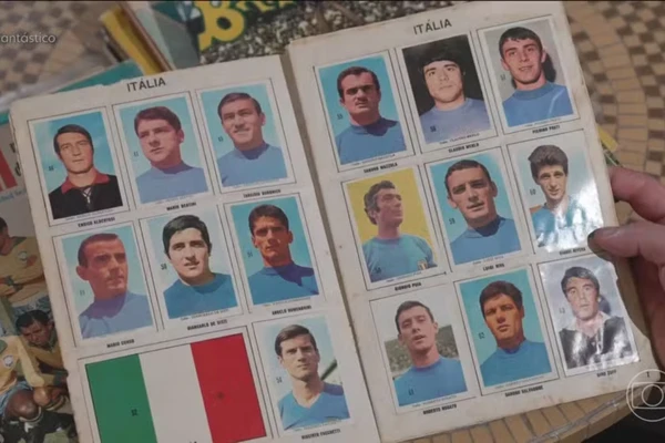 Coleção do 'maior colecionador de álbuns do Brasil'  por Reprodução/TV Globo 