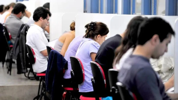 Concurso público por Foto: Arquivo/ Agência Brasil