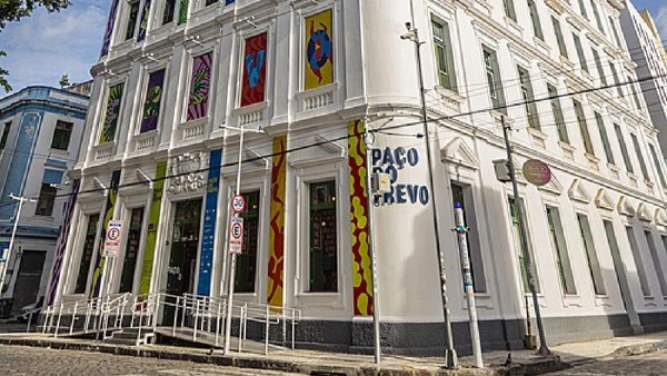 Paço do Frevo, museu dedicado a um dos ritmos mais emblemáticos de Pernambuco por Luiz Maciel Silva / Wikimedia Commons