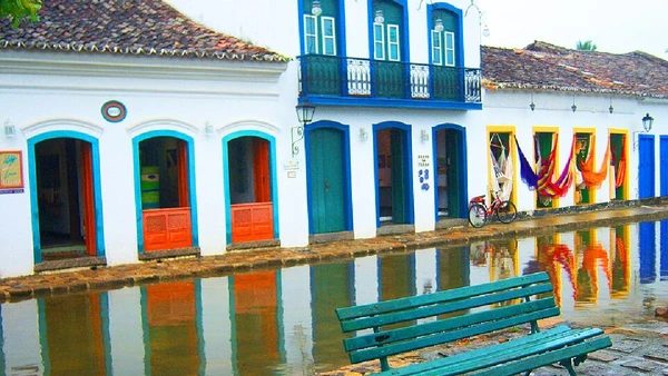 Paraty (RJ) por Daniel Pêssego / Wikimedia Commons