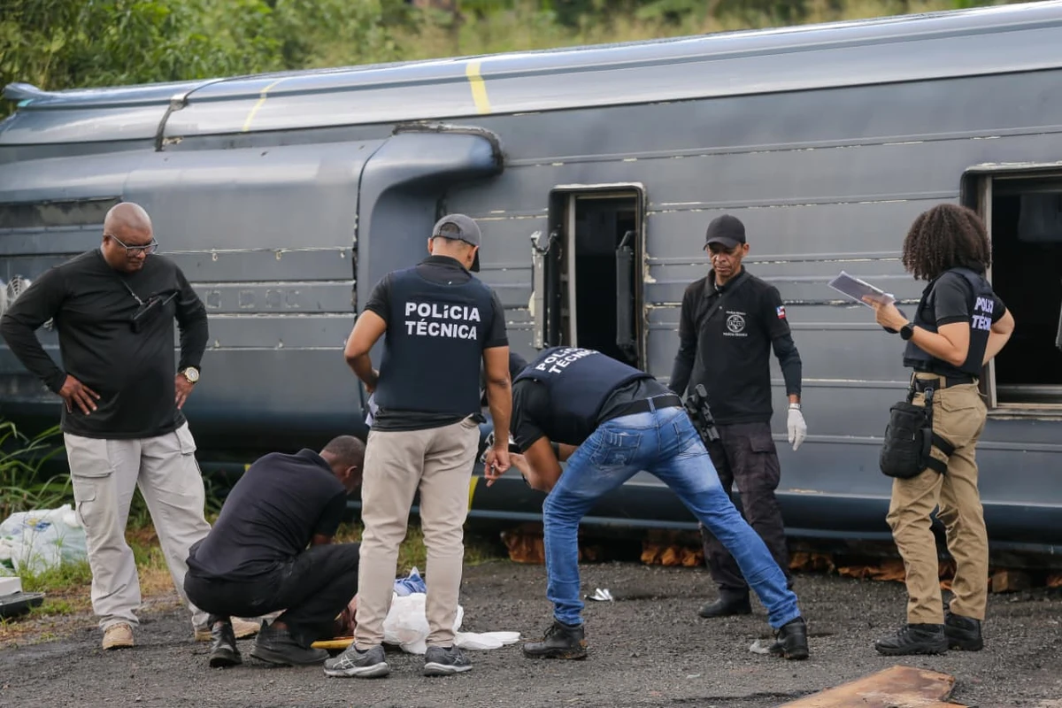 Um homem morreu e quatro pessoas ficaram feridas por Arisson Marinho / CORREIO 