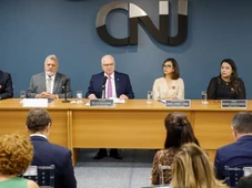 Imagem - Ministro Edson Fachin autoriza bancos a bloquearem contas de devedores no mesmo dia
