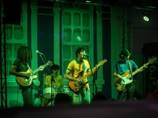 Imagem - Grupo Os Bentos & A Trilhambígua faz show no Teatro Gamboa