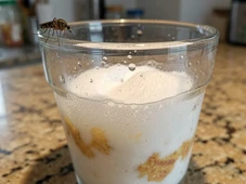 Imagem - Adeus, mosquitos na cozinha: o truque simples com açúcar e detergente que vai espantar eles para sempre