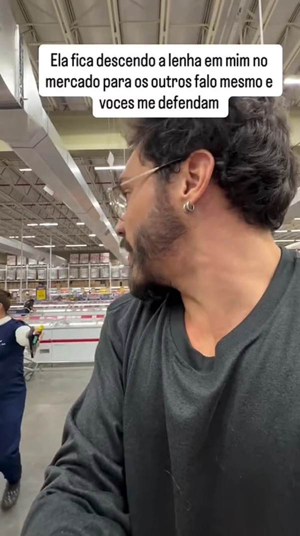 Eliezer fez as compras da casa com funcionária por Reprodução/Instagram